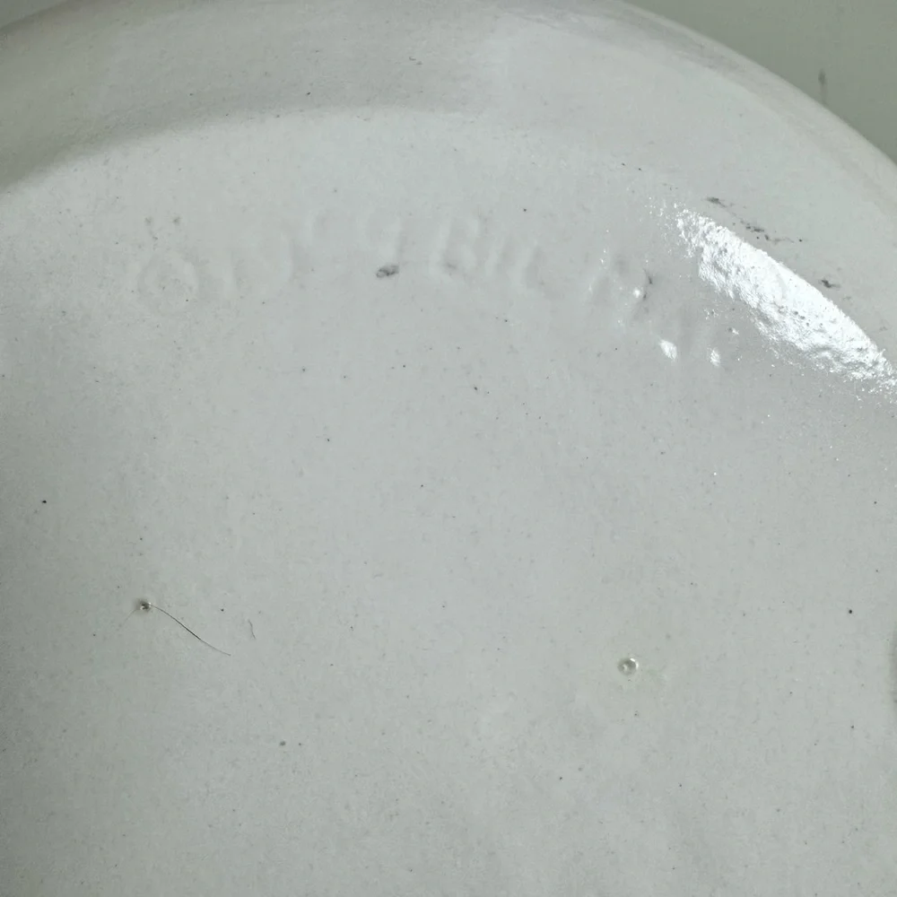 Vintage Elegant‎ White Ceramic Lidded Trinket Dish